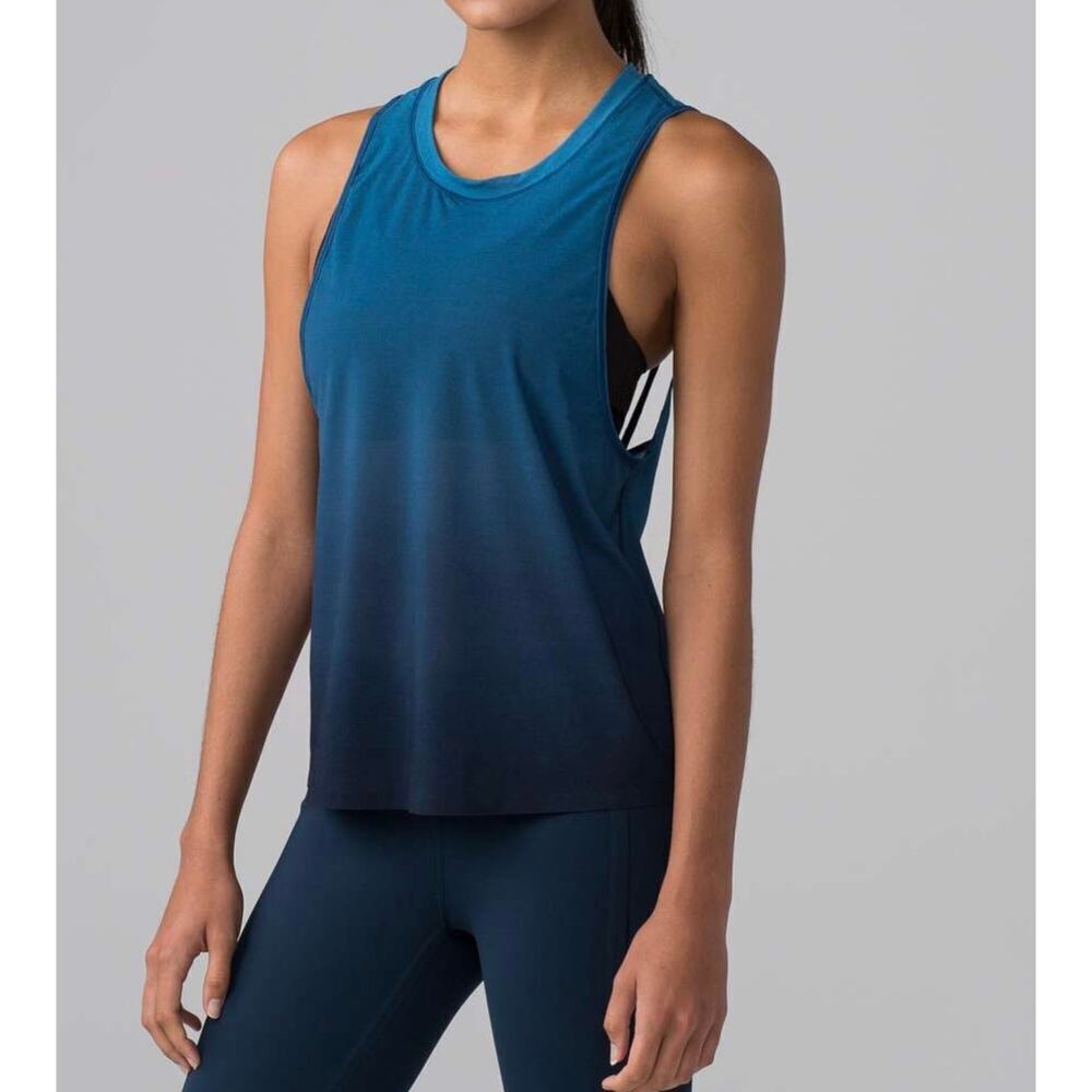 Lululemon Chase Me Tank Top Sleeveless Open Back Ombre Blue Black Size 2